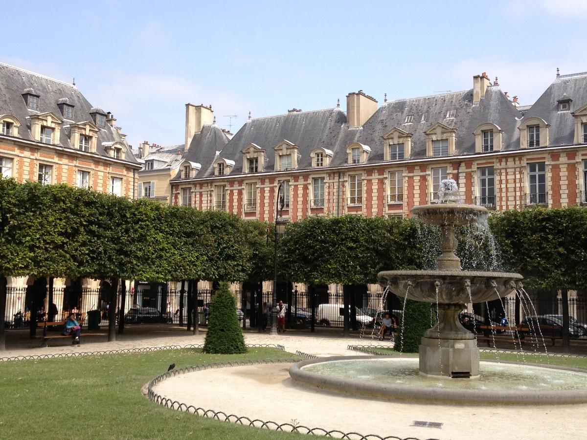 New Chic Flat : Le Marais - Place Des Vosges Париж Экстерьер фото